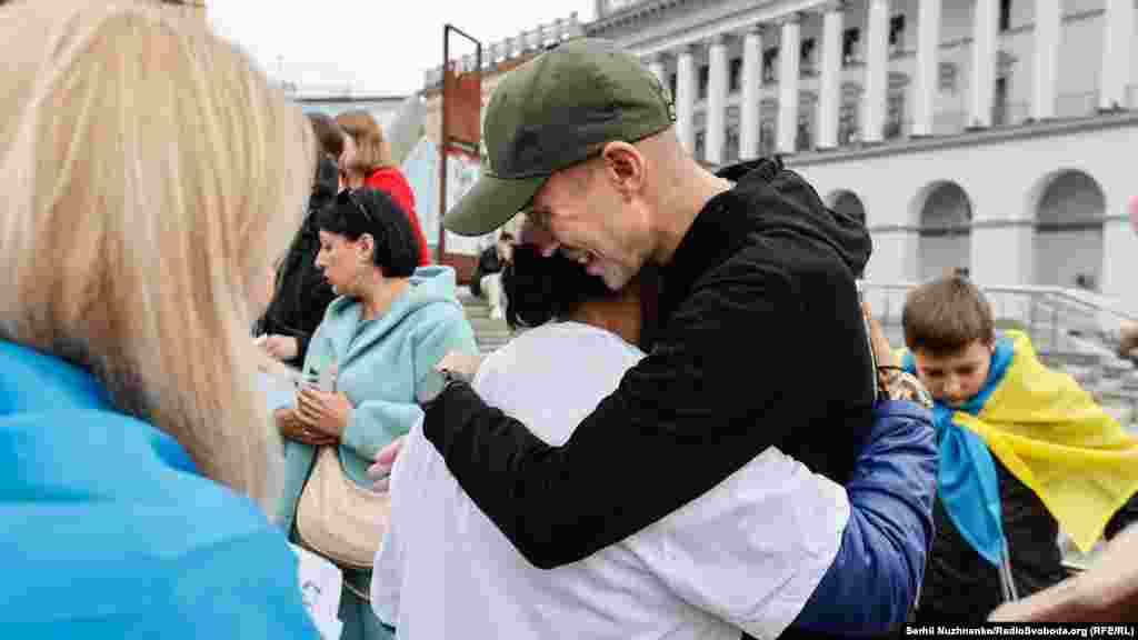 Військовий Андрій Міхільов, який повернувся з полону під час обміну 21 вересня. Він прийшов на акцію, щоб підтримати родини військових, які ще перебувають у полоні