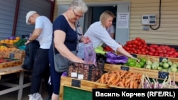 Продуктовый рынок в Керчи, 31 мая 2022 года