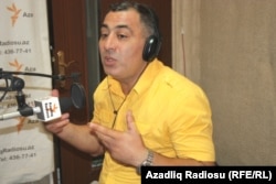 Əsəd Cahangir Azadlıq Radiosunun "Pen klub" proqramında "Ulduz" jurnalının müzakirəsində