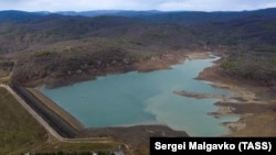 Счастливенское водохранилище в Крыму, иллюстрационное архивное фото