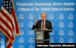 Радник президента США з питань національної безпеки Джон Болтон під час пресконференції в Києві, 24 серпня 2018 року