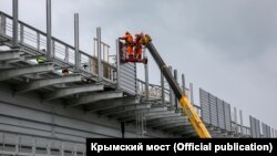 Строительство железнодорожной части Керченского моста