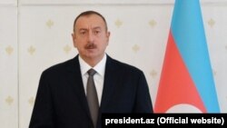 Prezident İlham Əliyev Nazirlər Kabinetinin 2016-cı ilin doqquz ayının sosial-iqtisadi inkişafının yekunlarına həsr olunmuş iclasında. 7okt2016